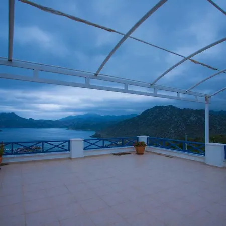 Panorama Selimiye 别墅 *